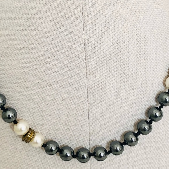 Vintage Hematite Pearl Necklace - Picture 3 of 7